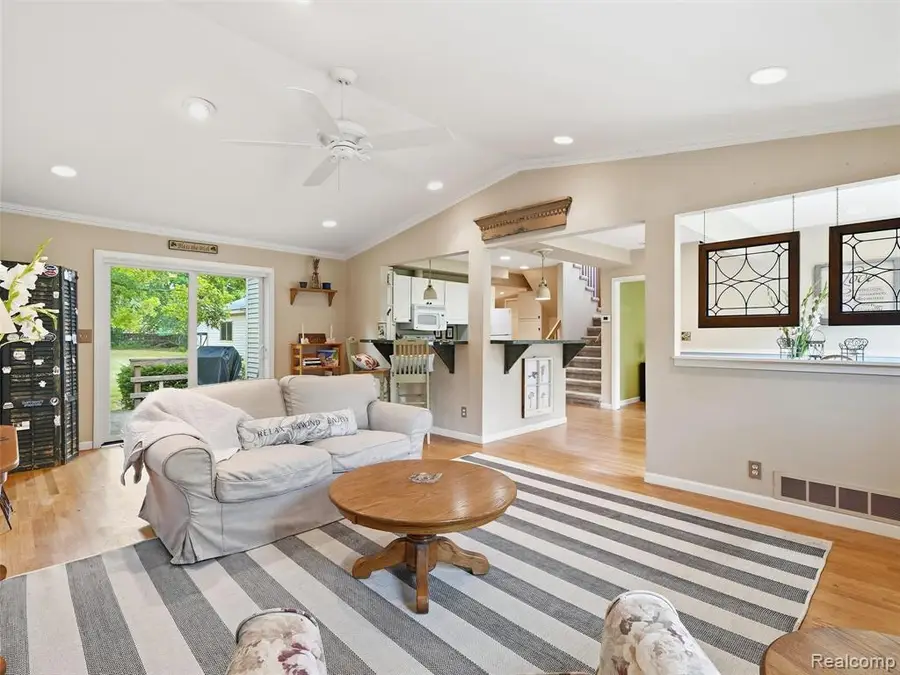 15525 Marilyn, Plymouth, MI 48170 - #2
