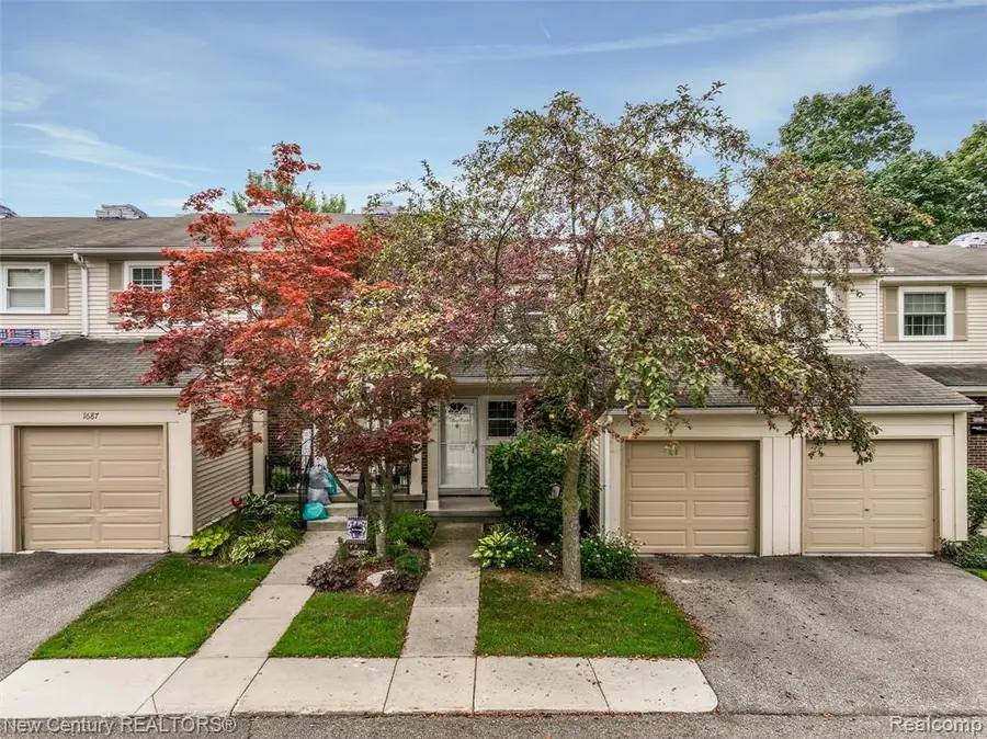 1689 Brentwood, Troy, MI 48098 - #2