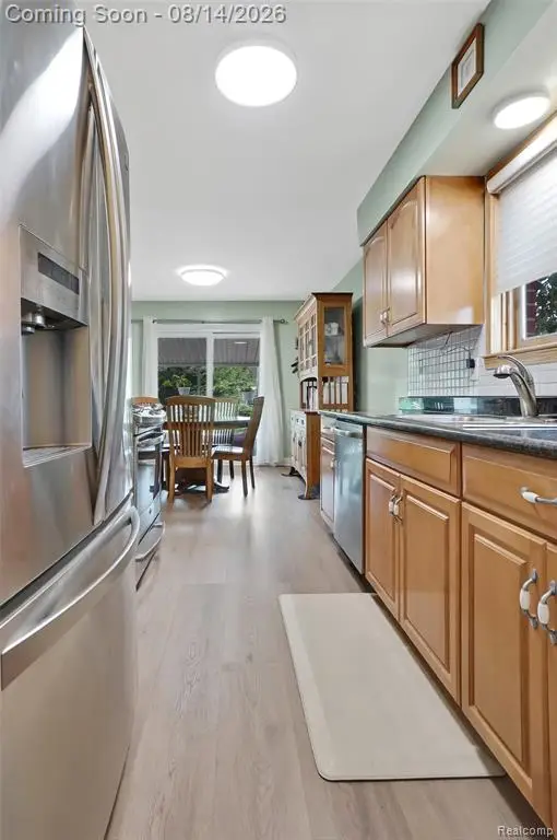 31709 Fairfax, Livonia, MI 48152 - #3