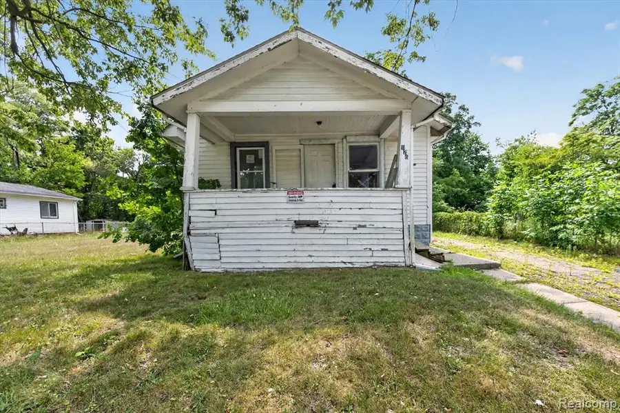 126 E Gracelawn, Flint, MI 48505 - #3