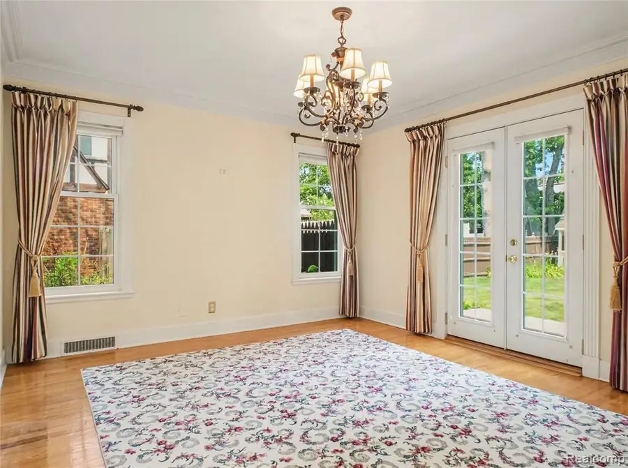 923 Maxine, Flint, MI 48503 - #2