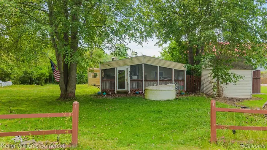 259 William, Harsens Island, MI 48028 - #2