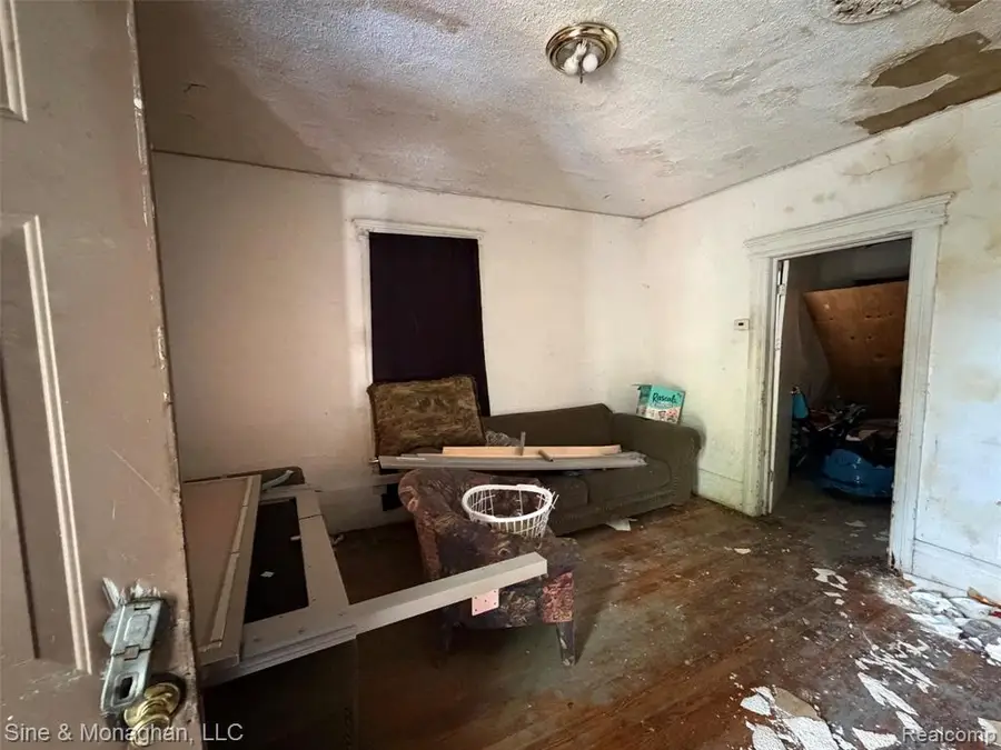 4539 Mcclellan, Detroit, MI 48214 - #2