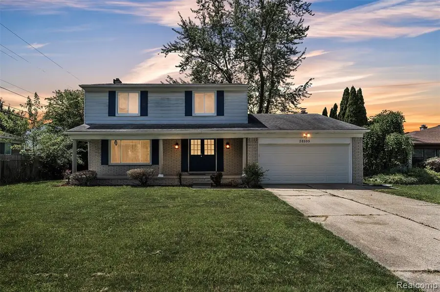 28595 San Carlos, Southfield, MI 48076 - #2