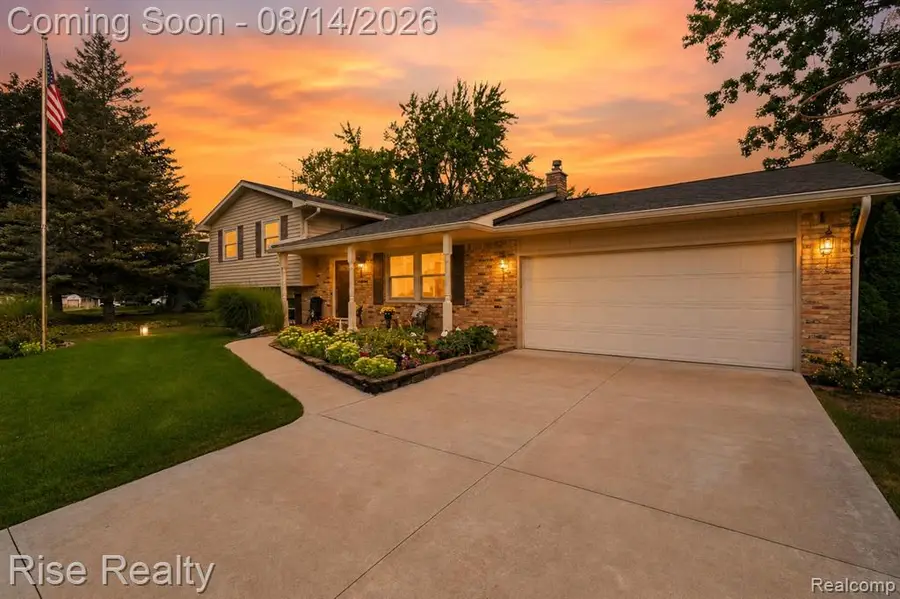 5185 Olde Saybrooke, Grand Blanc, MI 48439 - #2