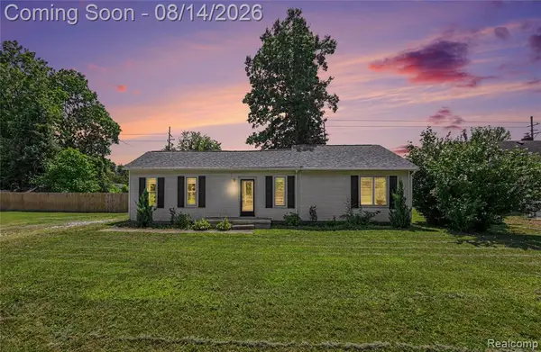 36951 Sibley, New Boston, MI 48164