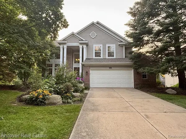 5311 Maple Hill, Ada, MI 49301