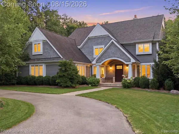 7655 Maple Ridge, Clarkston, MI 48346