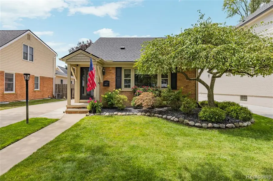 357 Sunset, Plymouth, MI 48170 - #2