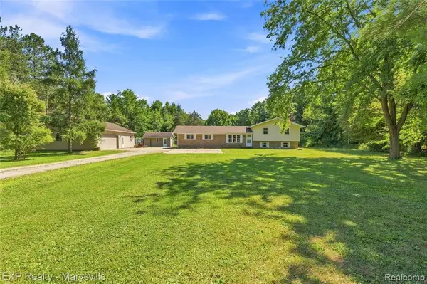 13739 Yale, Yale, MI 48097