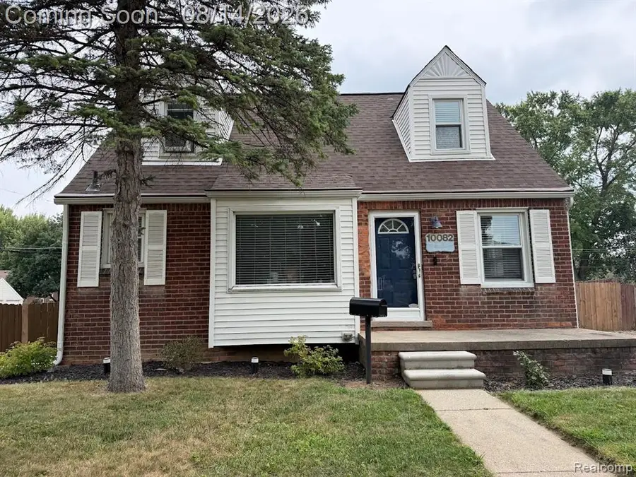 10082 Cardwell, Livonia, MI 48150 - #2