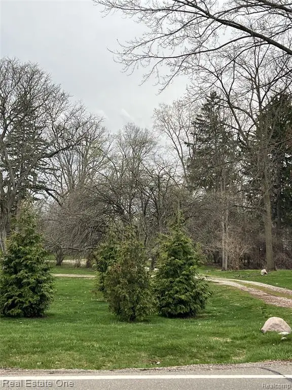 5840 Inkster Lot B, West Bloomfield, MI 48323 - #2