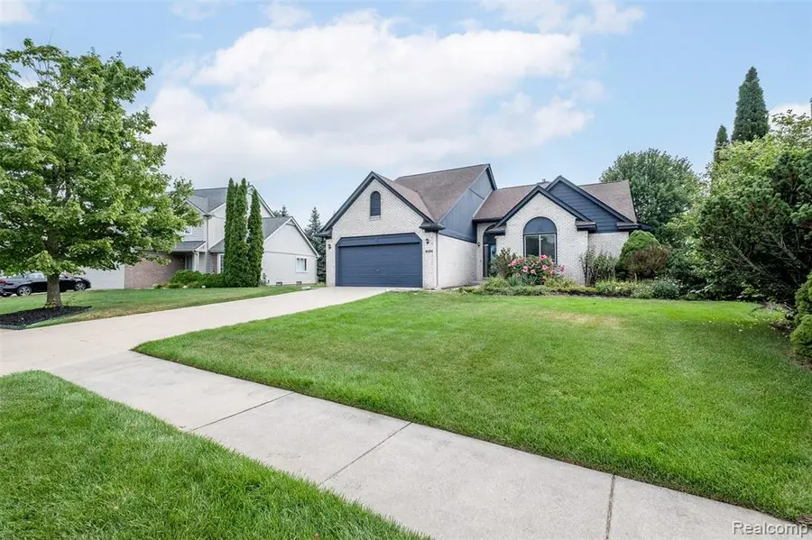6470 Ancroft, Clarkston, MI 48346 - #3