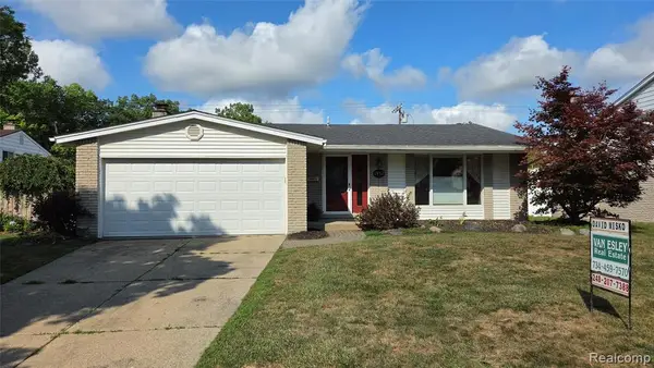 1952 S Globe, Westland, MI 48186
