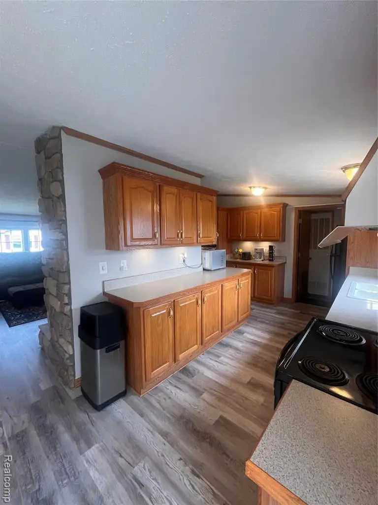 8304 Hidden Hollow, Fenton, MI 48430 - #3
