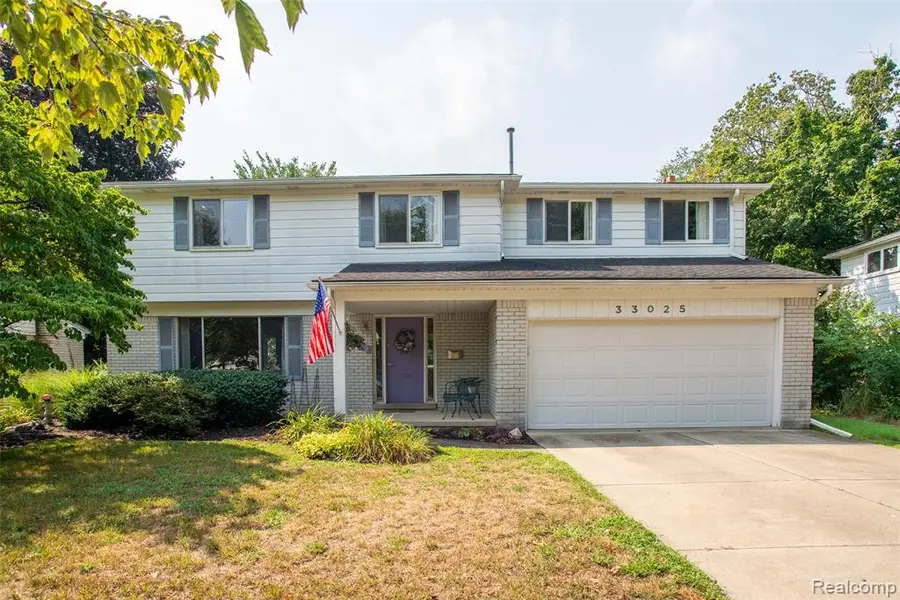 33025 Tall Oaks, Farmington, MI 48336 - #2
