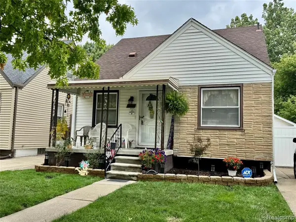 1930 Leblanc, Lincoln Park, MI 48146