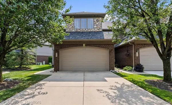 47630 N Lorie Lane #9, Chesterfield, MI 48047