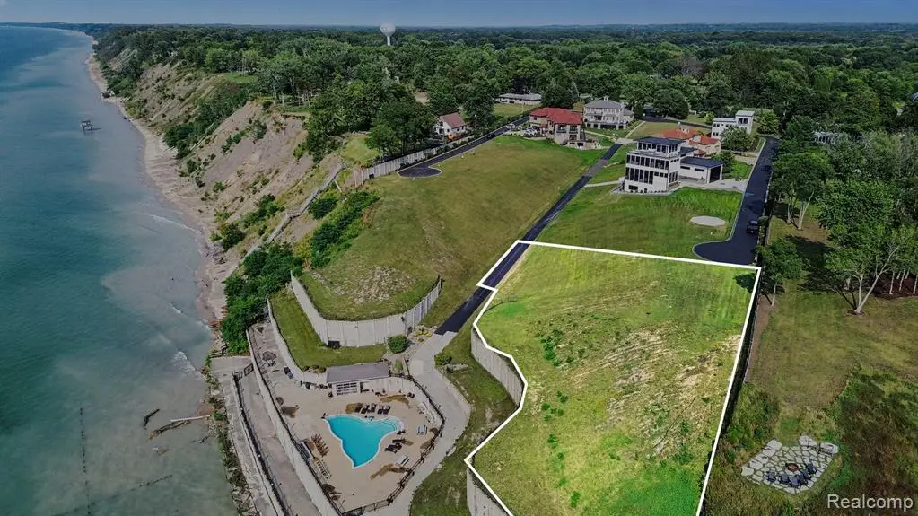 603 Sul Lago, Benton Harbor, MI 49022 - #1