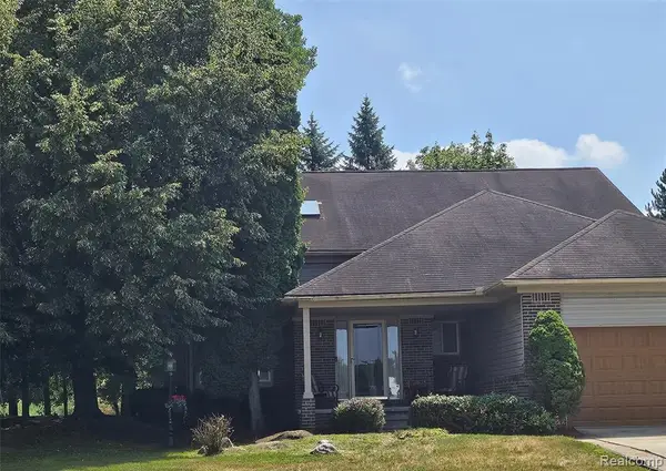 45113 Lindsey, Van Buren, MI 48111