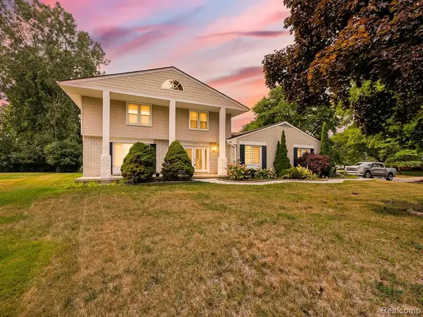 6240 Wynford, West Bloomfield, MI 48322