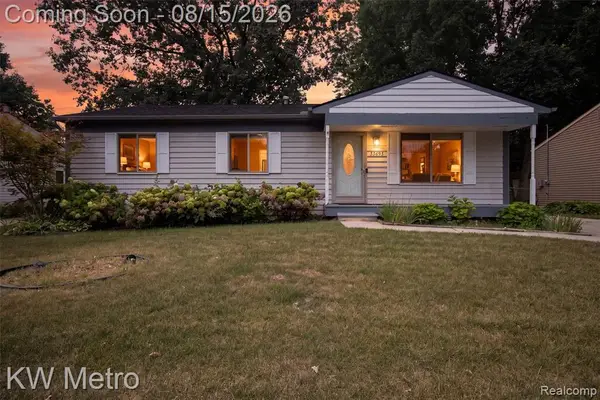 33693 Glen, Westland, MI 48186