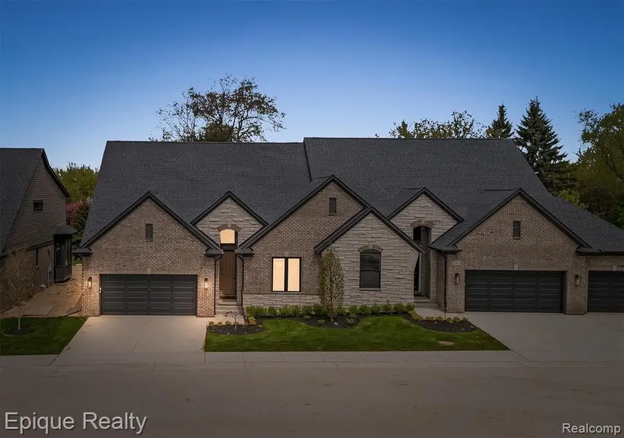 3358 Cornerstone #10, Lake Orion, MI 48360 - #2