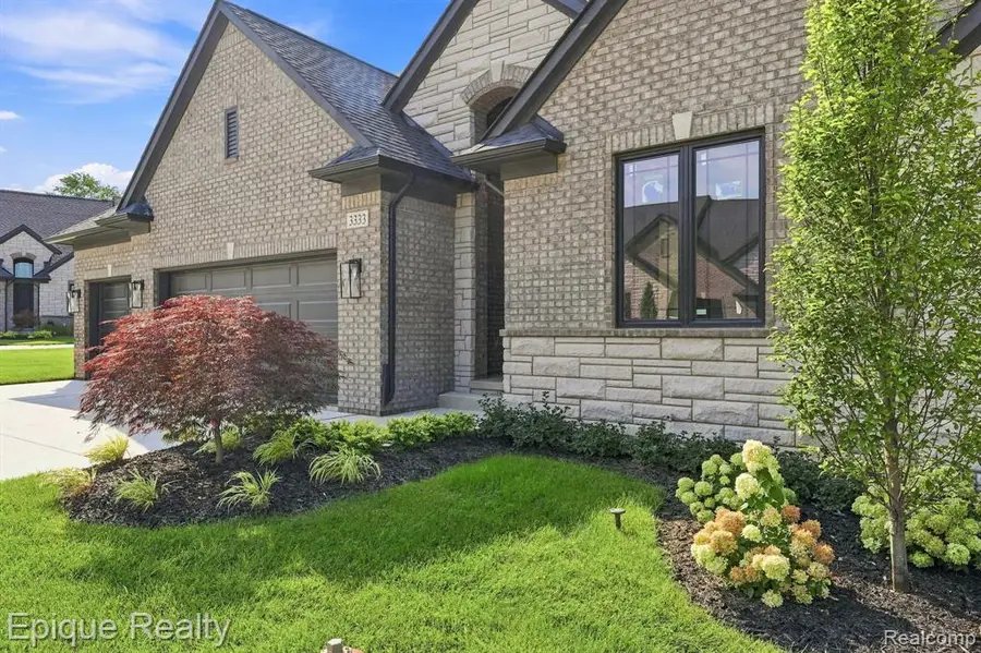 3333 Cornerstone #68, Lake Orion, MI 48360 - #2