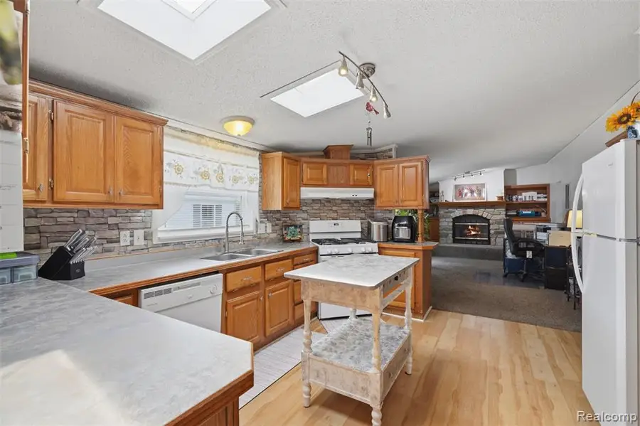 23338 Arlington, Clinton Township, MI 48036 - #3