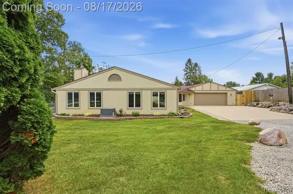 10286 7 Mile, Northville, MI 48167