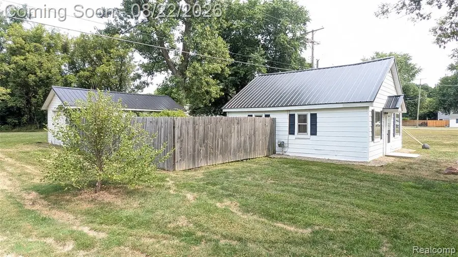 5434 Davison, Lapeer, MI 48446 - #3