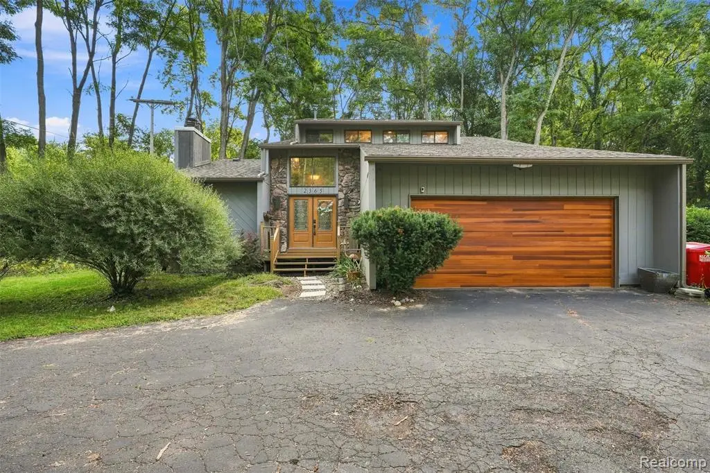 2365 Lochaven, West Bloomfield, MI 48324 - #1
