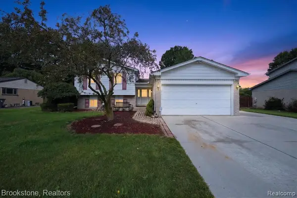 39795 Waldorf, Clinton Township, MI 48038