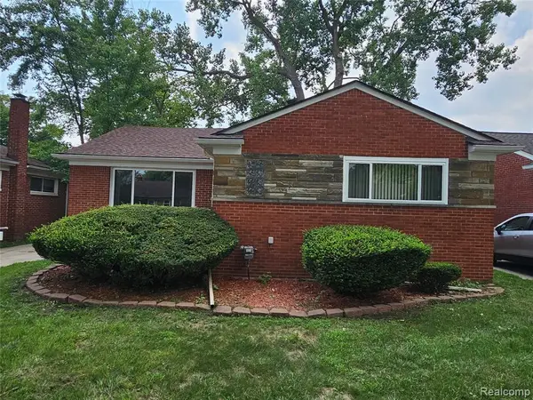 23091 Sussex, Oak Park, MI 48237