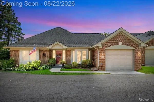 21388 Magnolia, Farmington Hills, MI 48336