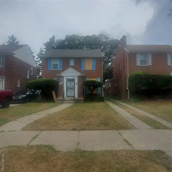 18918 Hartwell, Detroit, MI 48235