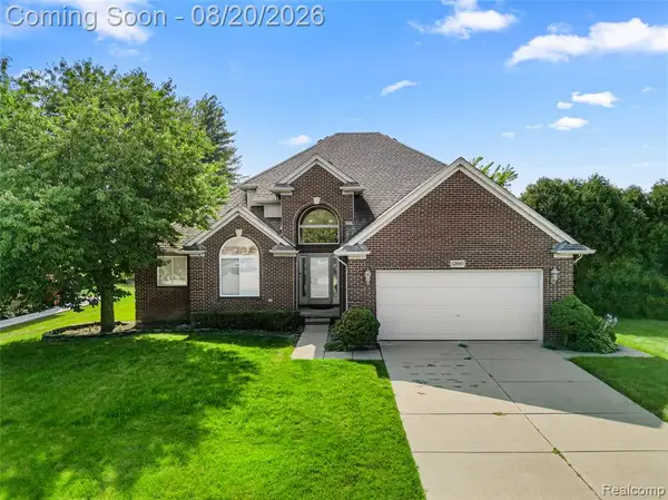 52007 Plum Creek, New Baltimore, MI 48047