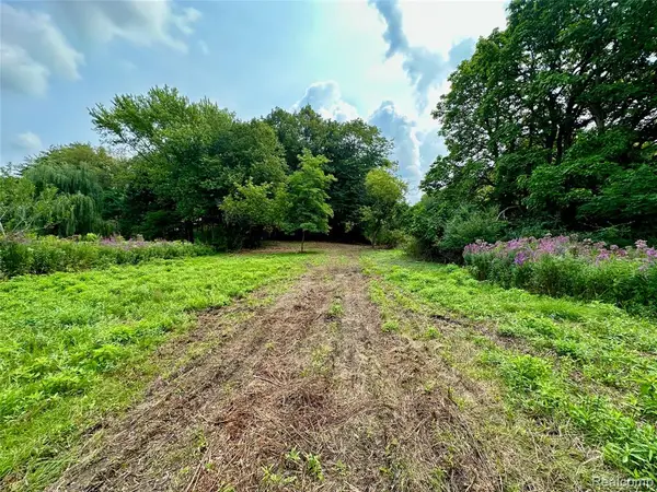 0 Latson, Howell, MI 48843