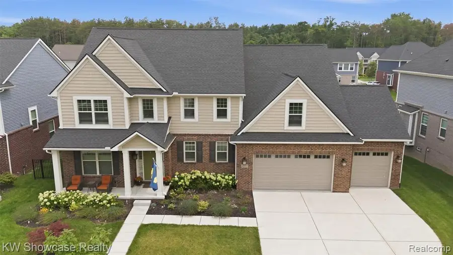4222 Ascott, Walled Lake, MI 48390 - #2