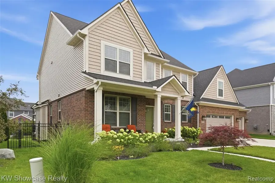 4222 Ascott, Walled Lake, MI 48390 - #3