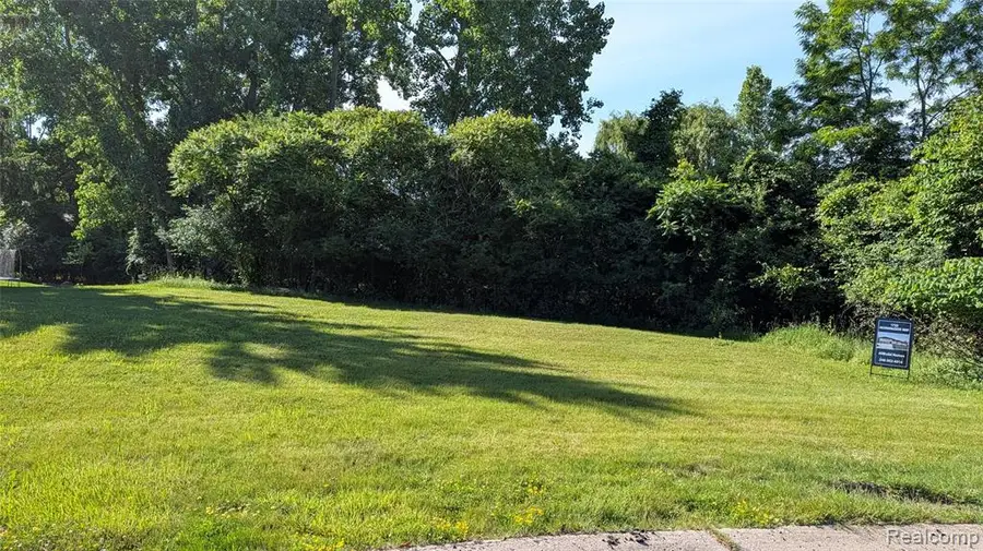 1733 N Morningside Way, Bloomfield Hills, MI  - #3
