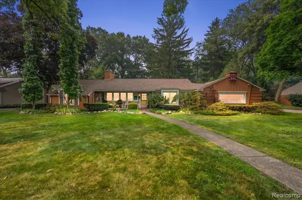 4170 Sandy, Bloomfield Hills, MI 48301