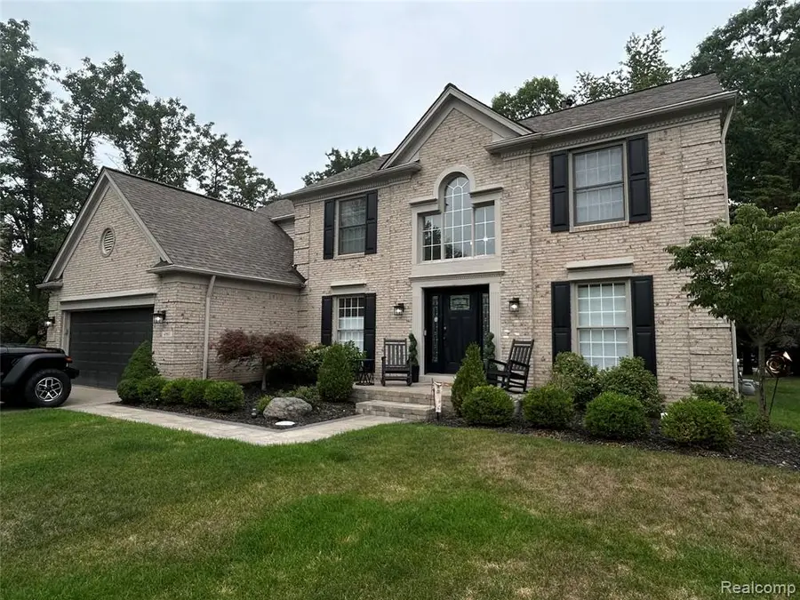 4987 Arbor, West Bloomfield, MI 48324 - #3