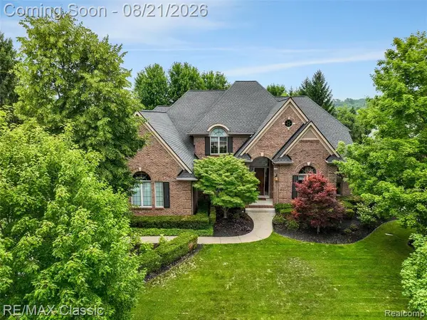 18133 Mission, Northville, MI 48168