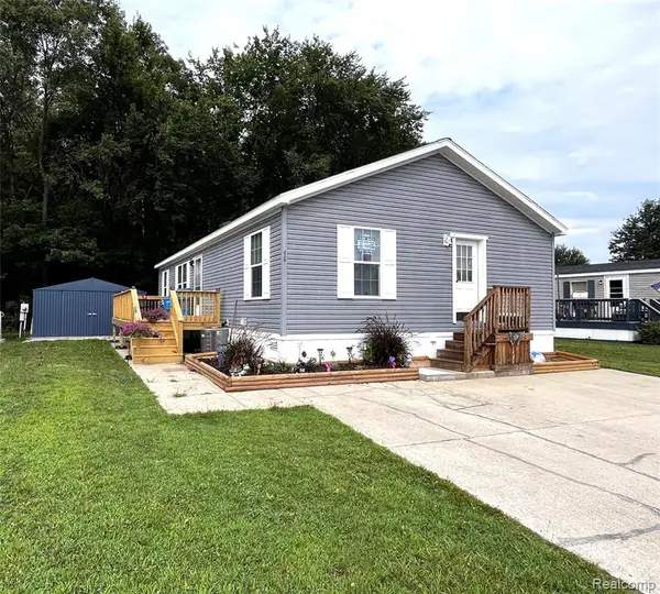 563 Allen #48, Milan, MI 48160