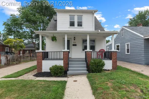 23152 Tawas, Hazel Park, MI 48030