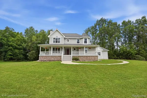 3890 Whitetail, Holly, MI 48442