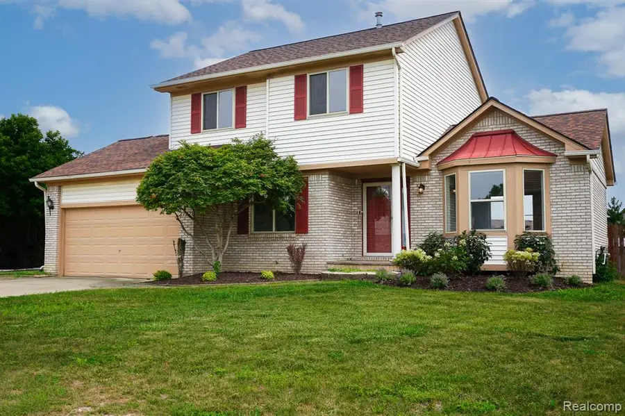 27271 Sparrow, New Baltimore, MI 48051 - #2