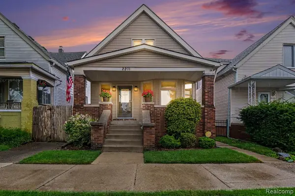 2201 Trowbridge, Hamtramck, MI 48212