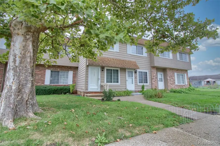 468 Riverbend, Milan, MI 48160 - #2